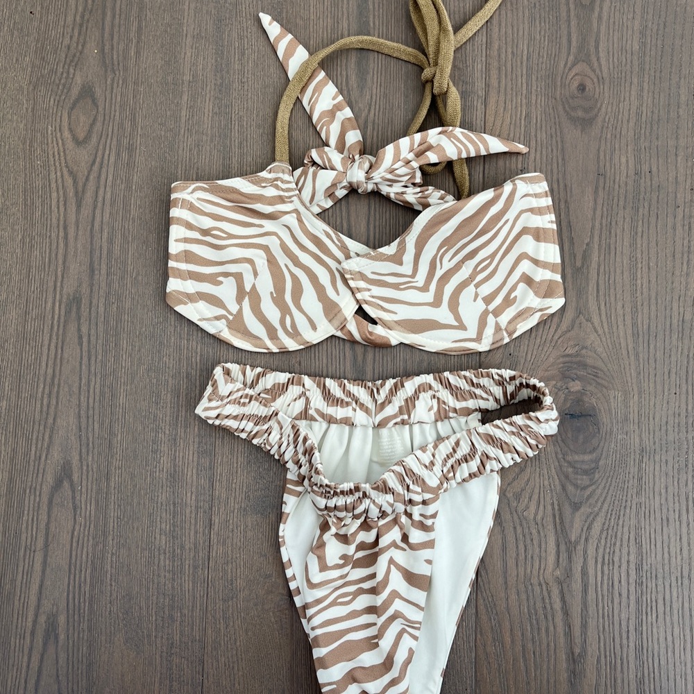 Tacoola Zebra Bikini set in S